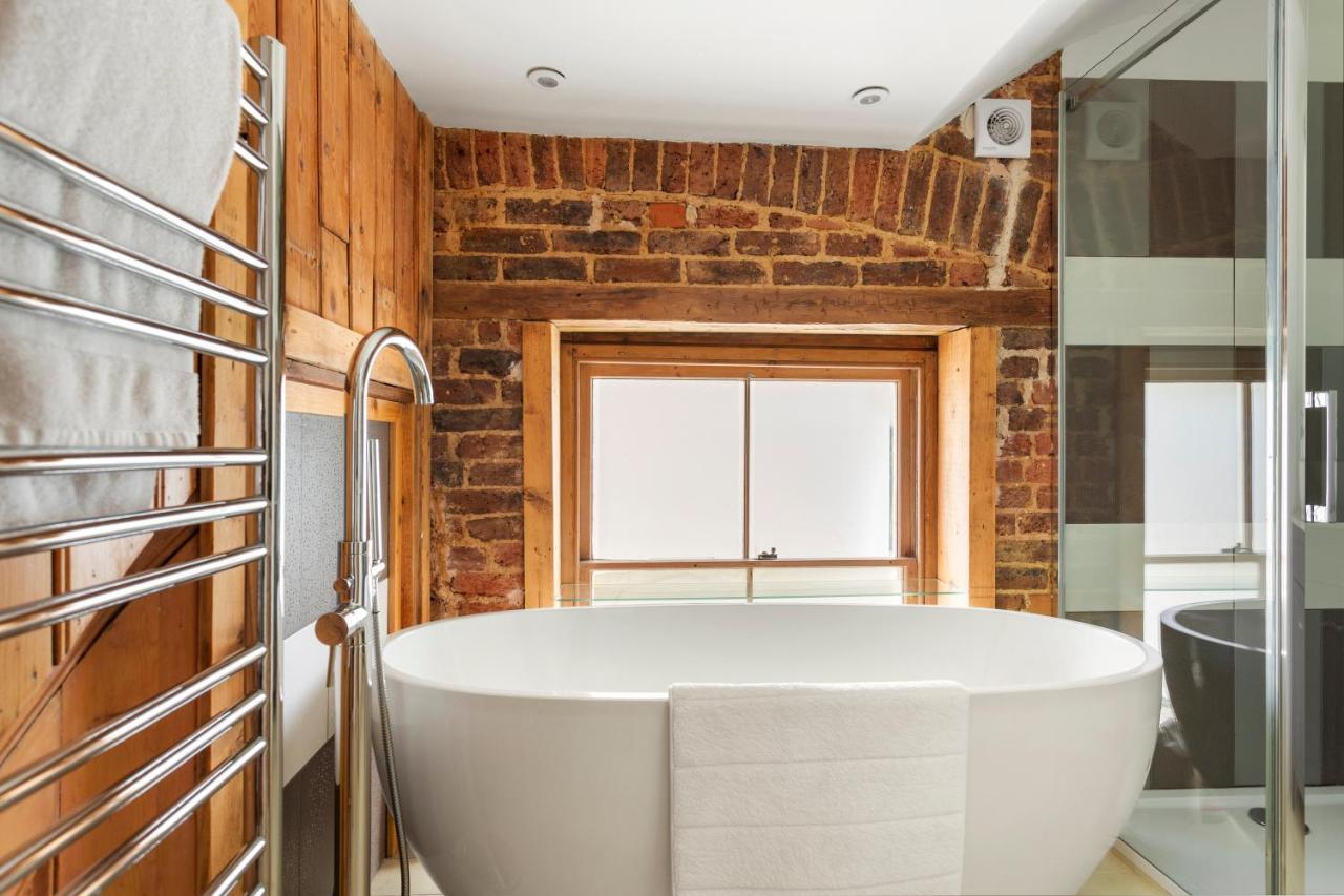 Апартаменты Luxurious Victorian, A Few Minutes From The Beach - Sleeps 2 Adults And Up To 3 Children St Leonards-on-Sea Экстерьер фото
